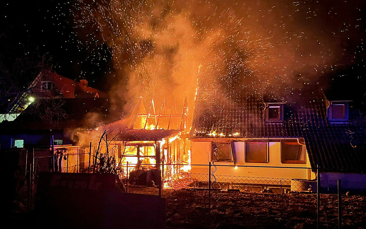 Schuppen und wohnhaus in brand marktheidenfeld Schuppen und wohnhaus in brand marktheidenfeld